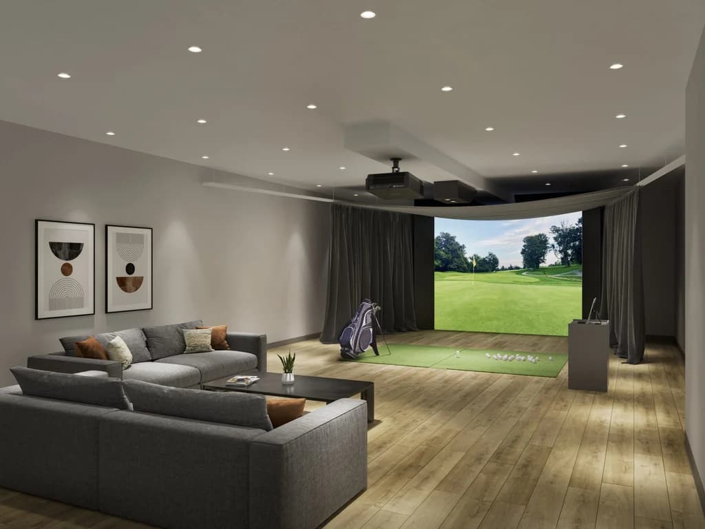 GOLF SIMULATOR